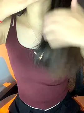 Snapshot of Tinasx56 chatting on November 6, 2025, 4:52 pm Tinasx56 online show from November 6, 2025, 4:52 pm