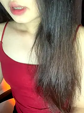 Snapshot of Tinasx56 chatting on December 2, 2025, 2:28 am Tinasx56 online show from December 2, 2025, 2:28 am