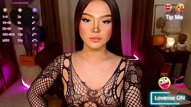  MaxcineMalkova  online show from December 4, 2025, 1:20 pm