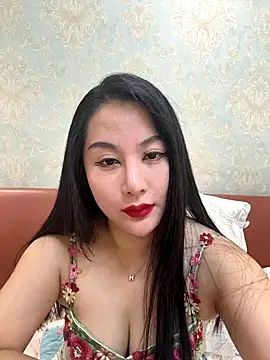 Snapshot of Candice888 chatting on October 18, 2025, 10:27 am Candice888 online show from October 18, 2025, 10:27 am