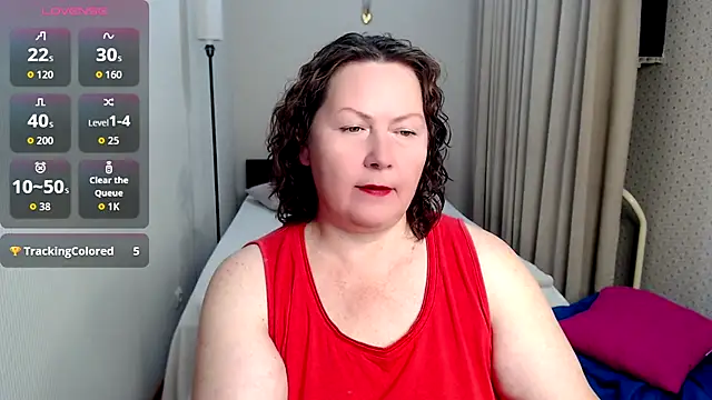 Snapshot of milf_hornys chatting on October 4, 2025, 5:11 pm milf hornys online show from October 4, 2025, 5:11 pm