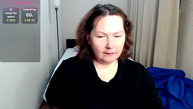 Snapshot of milf_hornys chatting on October 10, 2025, 4:17 pm milf hornys online show from October 10, 2025, 4:17 pm