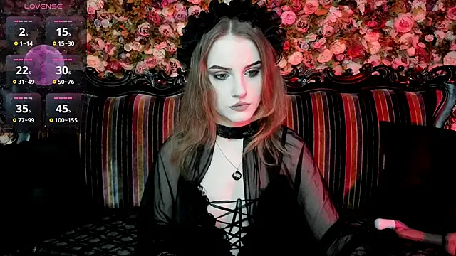 Snapshot of EllieMori chatting on November 30, 2025, 7:45 am EllieMori online show from November 30, 2025, 7:45 am