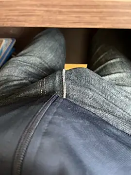 Cruel00 online show from December 15, 2025, 7:23 am