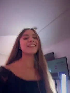 Natalia vidal online show from October 16, 2025, 1:56 pm