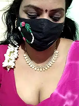 Snapshot of yoga-mithraa chatting on September 23, 2025, 6:05 am yoga-mithraa online show from September 23, 2025, 6:05 am