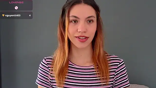 Snapshot of AntonellaaRossii chatting on November 30, 2025, 3:05 pm AntonellaaRossii online show from November 30, 2025, 3:05 pm