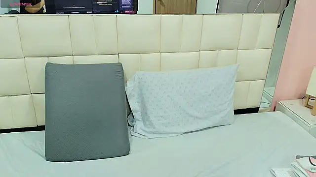 Snapshot of gisell_gomez chatting on November 14, 2025, 12:04 pm gisell gomez online show from November 14, 2025, 12:04 pm