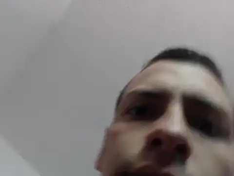 Snapshot of Thomasjons_ chatting on October 6, 2025, 3:20 pm Thomasjons online show from October 6, 2025, 3:20 pm