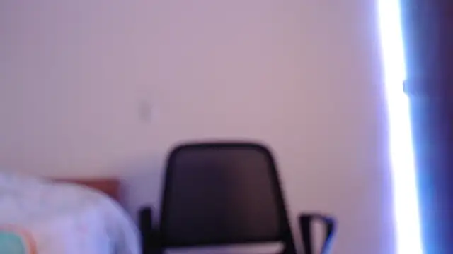 Snapshot of axel_davis_ chatting on October 5, 2025, 3:27 am axel davis online show from October 5, 2025, 3:27 am