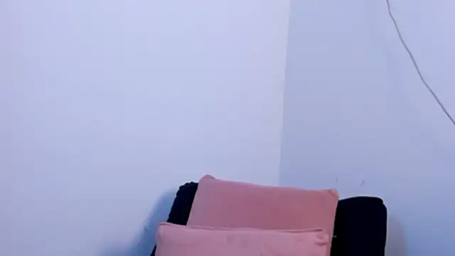 Snapshot of axel_davis_ chatting on November 6, 2025, 11:00 am axel davis online show from November 6, 2025, 11:00 am