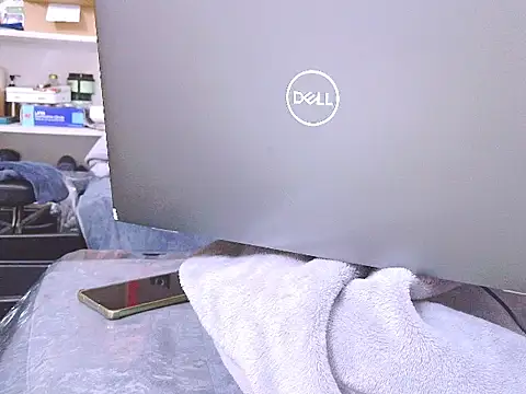 Snapshot of Luna359_ chatting on December 15, 2025, 7:45 am Luna359 online show from December 15, 2025, 7:45 am