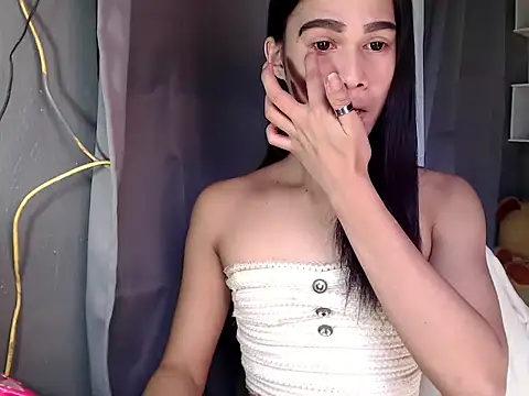 Snapshot of urseductivebarbie_xx chatting on October 3, 2025, 5:59 am urseductivebarbie xx online show from October 3, 2025, 5:59 am
