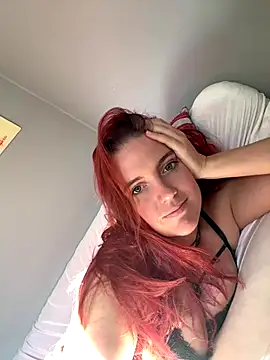 Snapshot of Pinky_Rose_Official chatting on September 24, 2025, 11:57 am Pinky Rose Official online show from September 24, 2025, 11:57 am