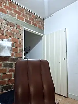 Snapshot of NARNYALABELLA chatting on September 24, 2025, 10:46 pm NARNYALABELLA online show from September 24, 2025, 10:46 pm