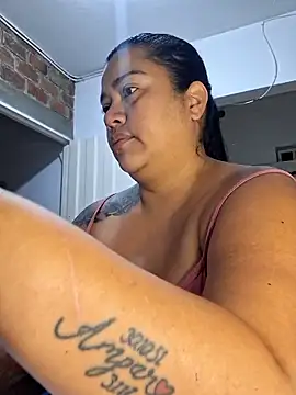 Snapshot of NARNYALABELLA chatting on October 7, 2025, 11:18 am NARNYALABELLA online show from October 7, 2025, 11:18 am