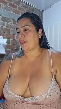 Snapshot of NARNYALABELLA chatting on October 11, 2025, 12:32 am NARNYALABELLA online show from October 11, 2025, 12:32 am