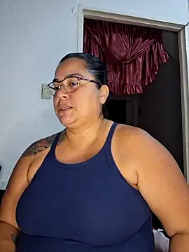 Snapshot of NARNYALABELLA chatting on November 27, 2025, 10:56 pm NARNYALABELLA online show from November 27, 2025, 10:56 pm