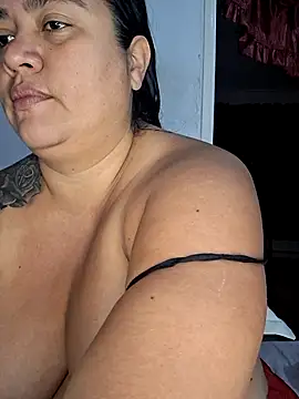 Snapshot of NARNYALABELLA chatting on December 3, 2025, 11:14 pm NARNYALABELLA online show from December 3, 2025, 11:14 pm