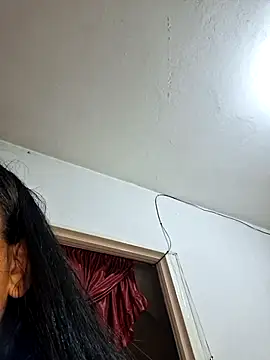 Snapshot of NARNYALABELLA chatting on December 5, 2025, 9:40 am NARNYALABELLA online show from December 5, 2025, 9:40 am