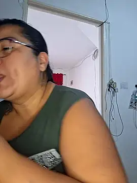 Snapshot of NARNYALABELLA chatting on December 14, 2025, 2:44 pm NARNYALABELLA online show from December 14, 2025, 2:44 pm