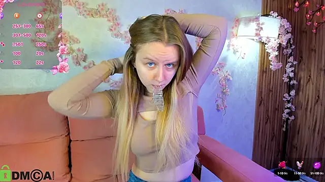 Rina Panic online show from October 8, 2025, 1:03 am