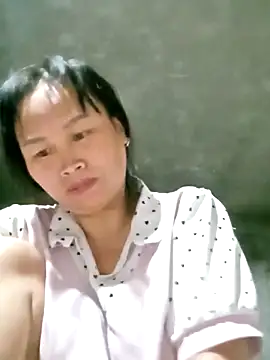 maple694 online show from October 8, 2025, 1:42 pm