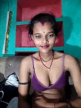 Snapshot of Maya_bhoji chatting on October 29, 2025, 10:33 pm Maya bhoji online show from October 29, 2025, 10:33 pm