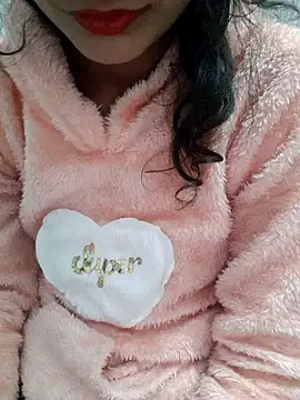 Snapshot of Kittu-rani66 chatting on December 1, 2025, 4:28 am Kittu-rani66 online show from December 1, 2025, 4:28 am