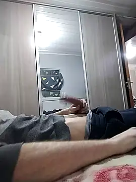 Snapshot of 12dery chatting on October 10, 2025, 11:37 pm 12dery online show from October 10, 2025, 11:37 pm