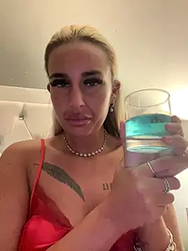 EllieMaeBaby online show from November 10, 2025, 9:14 pm