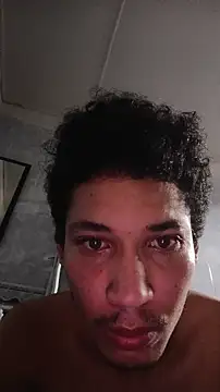 Snapshot of RuiMaddoox chatting on November 11, 2025, 2:50 pm RuiMaddoox online show from November 11, 2025, 2:50 pm