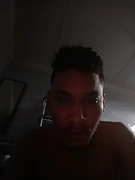 Snapshot of RuiMaddoox chatting on November 29, 2025, 2:31 pm RuiMaddoox online show from November 29, 2025, 2:31 pm