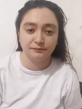 Snapshot of Anaa_Rose chatting on November 15, 2025, 4:58 pm Anaa Rose online show from November 15, 2025, 4:58 pm