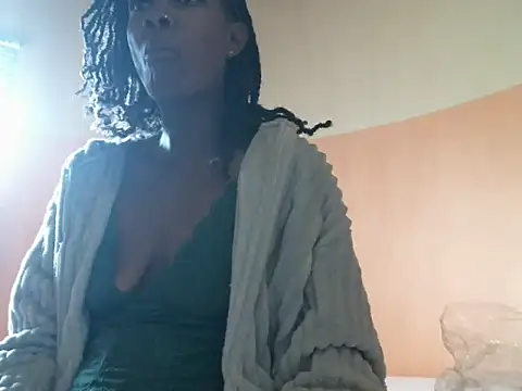 Snapshot of Pretty_miss_devilxxx35 chatting on October 20, 2025, 6:47 am Pretty miss devilxxx35 online show from October 20, 2025, 6:47 am