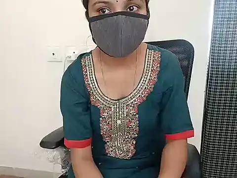 Snapshot of miss_kaur23 chatting on November 6, 2025, 6:36 am miss kaur23 online show from November 6, 2025, 6:36 am