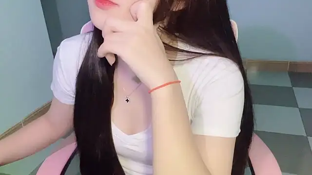 Snapshot of _AFang_ chatting on September 16, 2025, 6:36 am AFang online show from September 16, 2025, 6:36 am