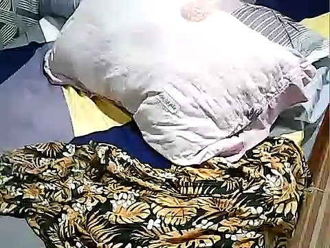 Shuvee1891 online show from October 21, 2025, 8:42 pm