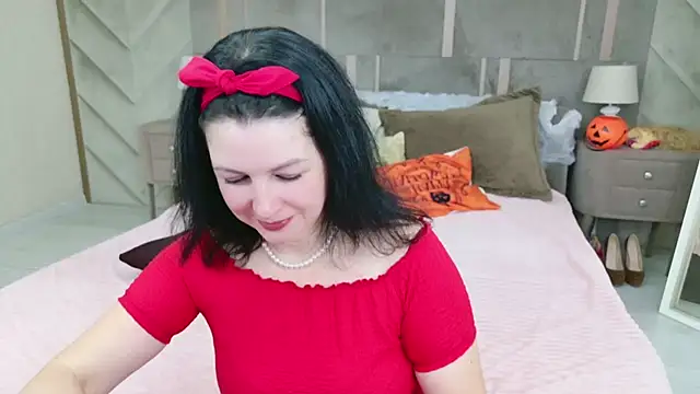 Nina Stane online show from October 23, 2025, 3:33 pm