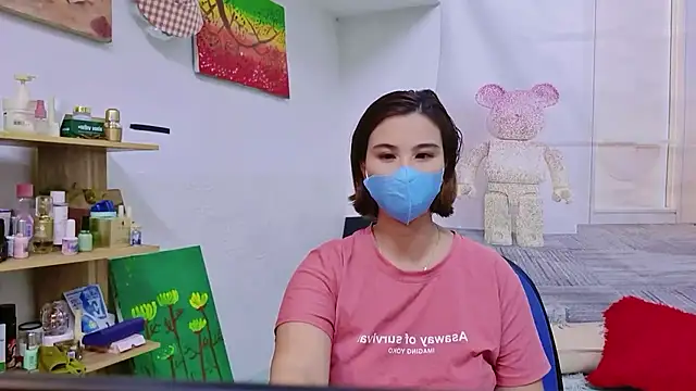 MichiLovely online show from September 25, 2025, 2:21 pm