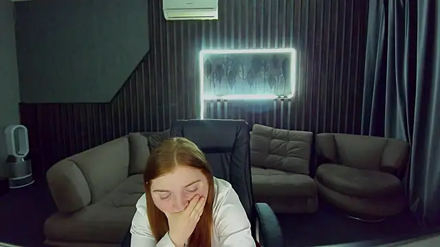 KattyRose8 online show from October 14, 2025, 5:41 am