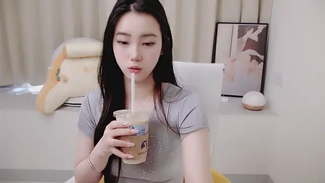 Snapshot of seoYuki chatting on November 12, 2025, 6:36 am seoYuki online show from November 12, 2025, 6:36 am