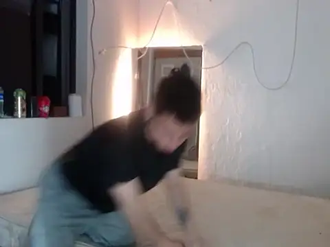 xalejo max online show from November 15, 2025, 9:54 pm