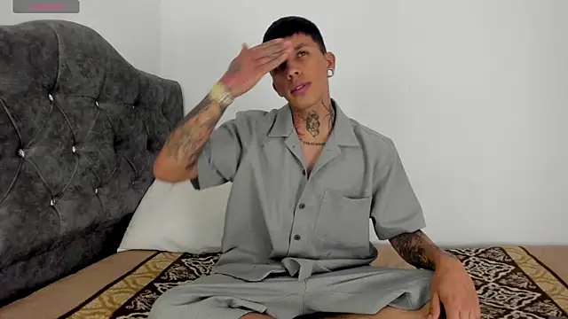 Savajelust online show from November 3, 2025, 7:48 pm