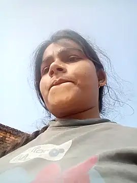 Hot siiii online show from October 20, 2025, 3:18 am