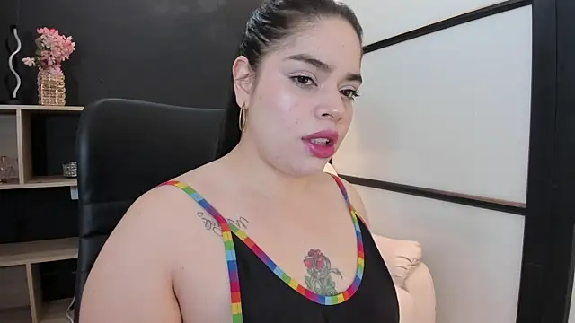 Snapshot of sunnypaytton chatting on September 17, 2025, 12:51 pm sunnypaytton online show from September 17, 2025, 12:51 pm