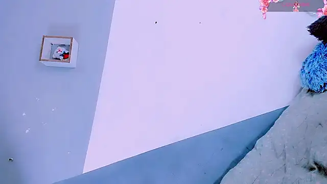 Snapshot of baby_rous chatting on October 31, 2025, 1:23 pm baby rous online show from October 31, 2025, 1:23 pm