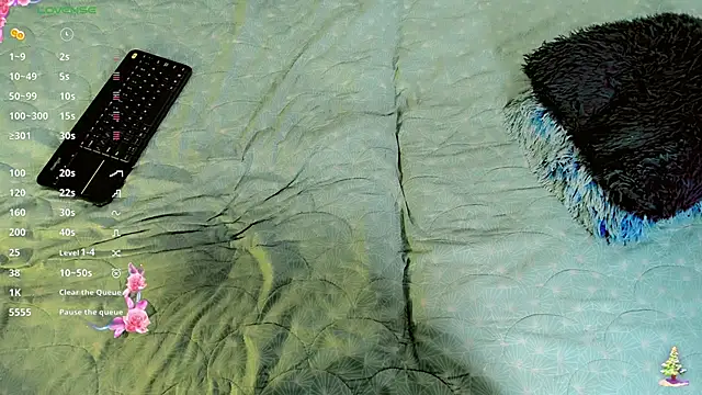 Snapshot of baby_rous chatting on December 13, 2025, 10:59 pm baby rous online show from December 13, 2025, 10:59 pm