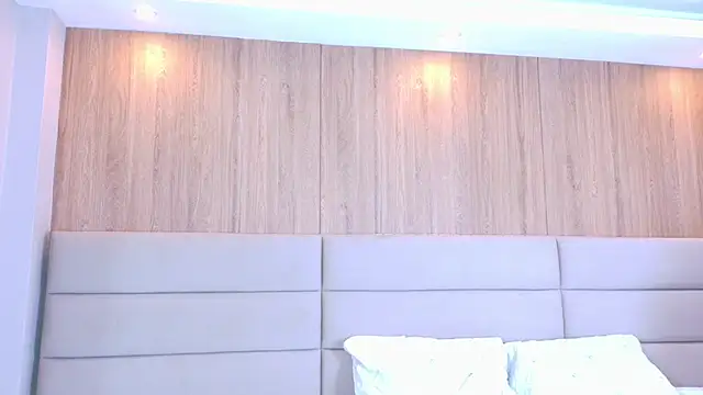 KiokoSen online show from November 5, 2025, 2:55 am