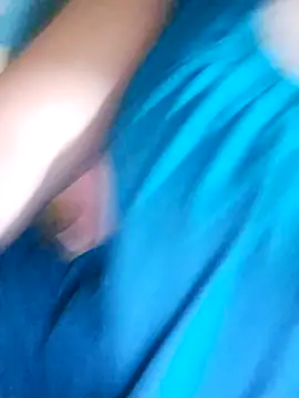 Snapshot of Mon-Shot9 chatting on September 22, 2025, 11:45 am Mon-Shot9 online show from September 22, 2025, 11:45 am